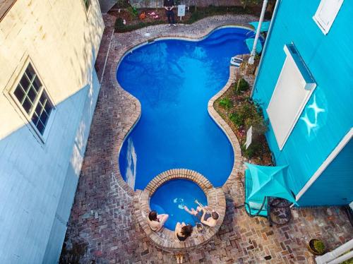 Фотографии мини отеля 
            4 BR - Sleeps 8! Celebrity Villa Next to Frenchman St