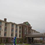 Фотография гостиницы Holiday Inn Express Springville, an IHG Hotel