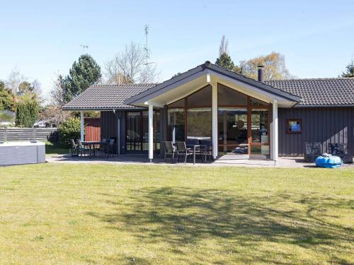 Фотография гостевого дома Holiday home Væggerløse CXII