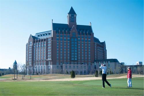 Фотография гостиницы Crowne Plaza Tianjin Jinnan, an IHG Hotel