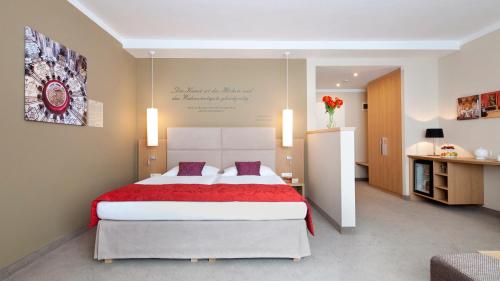 Фотография гостиницы Henriette Stadthotel ex Das Capri