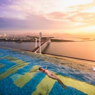 Фотографии гостиницы 
            Danang Golden Bay