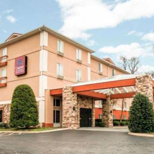 Фотографии гостиницы 
            Comfort Suites Airport Nashville