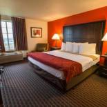 Фотография гостиницы Bridgeway Inn & Suites - Portland Airport