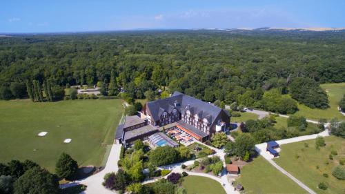 Фотография гостиницы Domaine de la Foret d’Orient – Natur’Hotel Golf & Spa