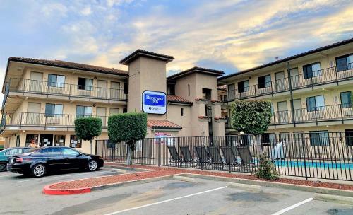 Фотография гостиницы Rodeway Inn Sacramento-University Area