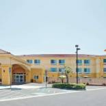 Фотография гостиницы La Quinta by Wyndham Hesperia Victorville