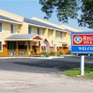 Фотографии гостиницы 
            Regency Inn & Suites Faribault