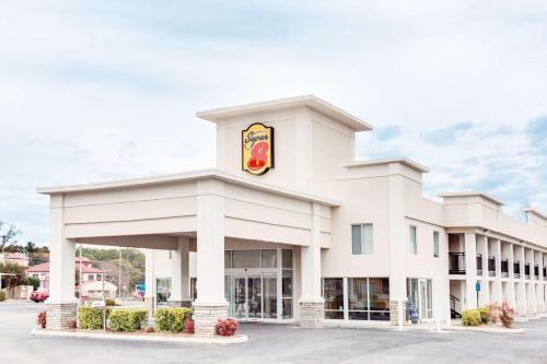 Фотография гостиницы Super 8 by Wyndham Dalton