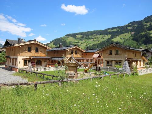 Фотография гостевого дома Holiday Home Schwendau-1