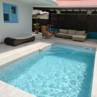 Фотографии гостевого дома 
            Location Maison Bleue avec piscine privative au Carbet Martinique