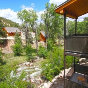 Фотографии гостиницы 
            Mount Princeton Hot Springs Resort