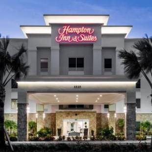 Фотографии гостиницы 
            Hampton Inn & Suites West Melbourne-Palm Bay Road