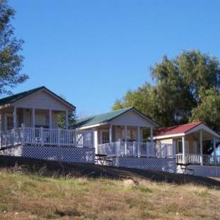 Фотографии базы отдыха 
            Rancho Oso Cabin 1