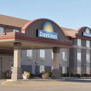 Фотографии гостиницы 
            Days Inn & Suites by Wyndham Thunder Bay