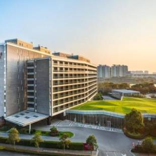 Фотографии гостиницы 
            Crowne Plaza Shanghai Xiayang Lake, an IHG Hotel