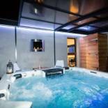 Фотография мини отеля Chambres d'hotes Deluxe Jacuzzi Mas de l'Etoile