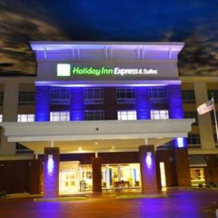 Фотографии гостиницы 
            Holiday Inn Express & Suites Danville, an IHG Hotel