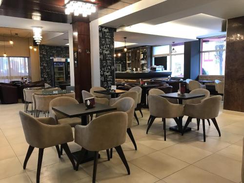 Фотография гостиницы Golden Inn Hotel