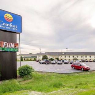 Фотографии гостиницы 
            Comfort Inn & Suites Black River Falls I-94