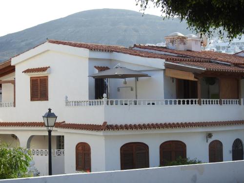 Фотография гостевого дома La Palmera1 casa al primer piso con 2 dormitorios - Two Bedroom House on the first floor --- La Palmera 2 casa en planta baja con 1 dormitorio, One Bedroom House on the Ground Floor