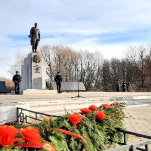 Фотография памятника Мемориал Защитникам Отечества