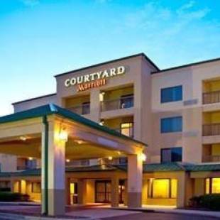 Фотографии гостиницы 
            Courtyard by Marriott Burlington