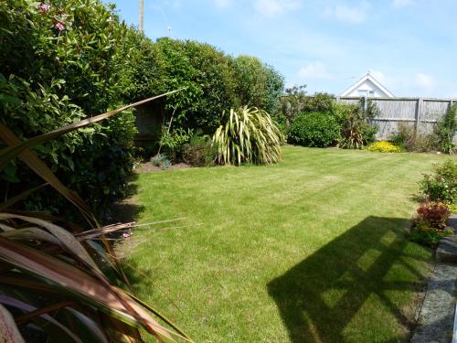 Фотография гостевого дома Hill Cottage