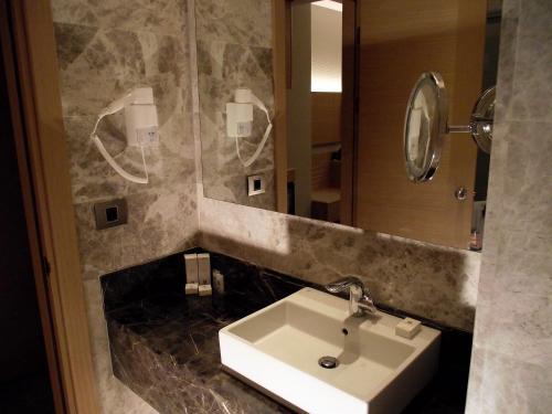 Фотография гостиницы Holiday Inn Ankara - Cukurambar, an IHG Hotel