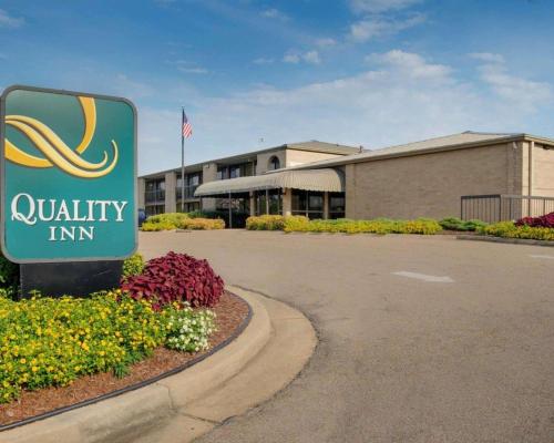 Фотография гостиницы Quality Inn Columbus