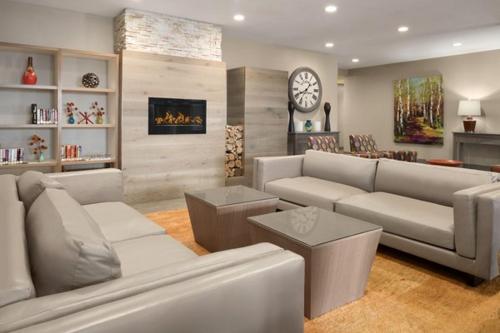 Фотография гостиницы Country Inn & Suites by Radisson, Duluth North, MN