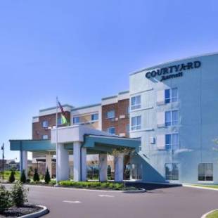 Фотографии гостиницы 
            Courtyard by Marriott Columbus Grove City