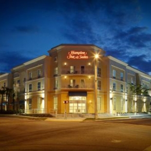 Фотография гостиницы Hampton Inn and Suites by Hilton Vero Beach-Downtown