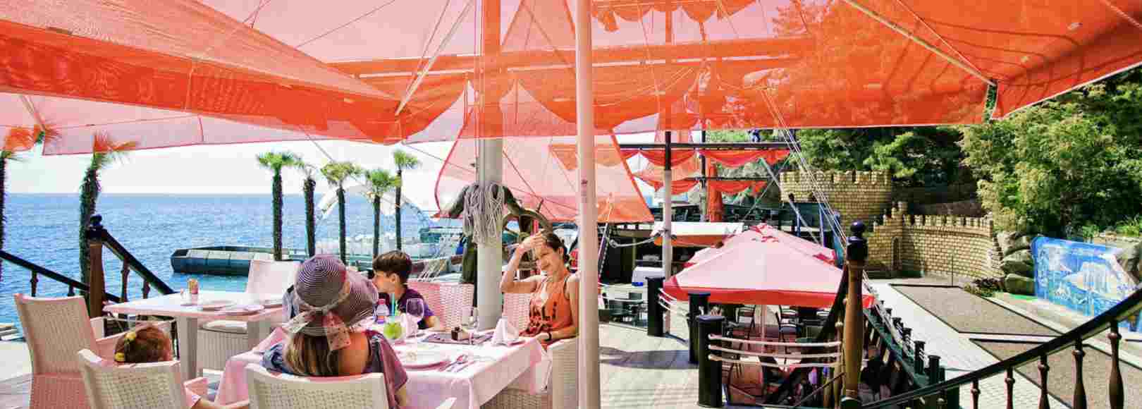 Фотография банкетного зала Зал Ресторана Алые Паруса