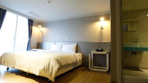 Фотография мини отеля HengChang Business Hotel