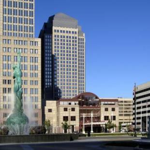 Фотографии гостиницы 
            Cleveland Marriott Downtown at Key Tower