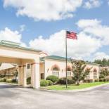 Фотография мотеля Days Inn & Suites by Wyndham Columbia Airport