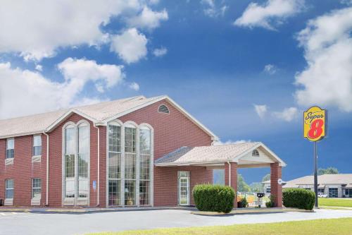 Фотография гостиницы Super 8 by Wyndham Nixa/Springfield Area