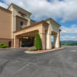 Фотографии гостиницы 
            Hampton Inn Elkins