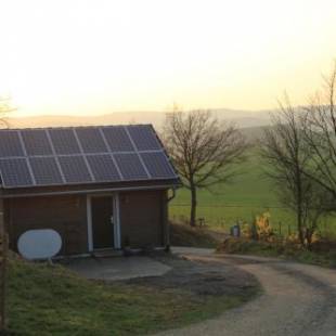 Фотографии гостевого дома 
            Hof Marienberg, 56340 Osterspai, Deutschland Wanderhütte