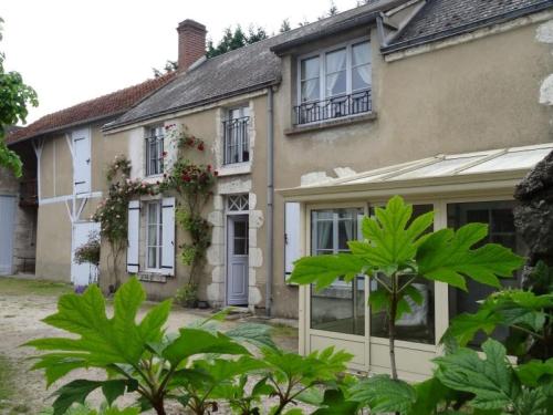 Фотографии гостевого дома 
            Gîte Meung-sur-Loire, 4 pièces, 6 personnes - FR-1-590-96