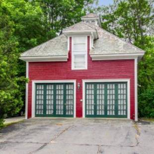 Фотографии гостевого дома 
            Amato Carriage House, Upper Level