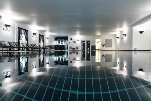 Фотография гостиницы Fairlawns, Hotel And Spa