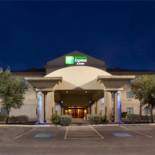 Фотография гостиницы Holiday Inn Express Hotel and Suites Alice, an IHG Hotel