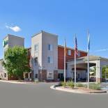 Фотография гостиницы Holiday Inn Express Albuquerque N - Bernalillo, an IHG Hotel