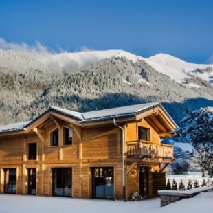 Фотография гостевого дома Chalet Soleil d'Or