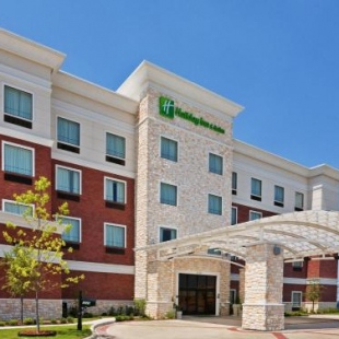 Фотография гостиницы Holiday Inn & Suites McKinney - N Allen, an IHG Hotel