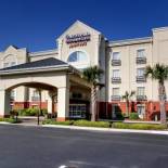 Фотография гостиницы Fairfield Inn & Suites by Marriott Charleston North/Ashley Phosphate