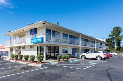 Фотография гостиницы Motel 6-Lumberton, NC
