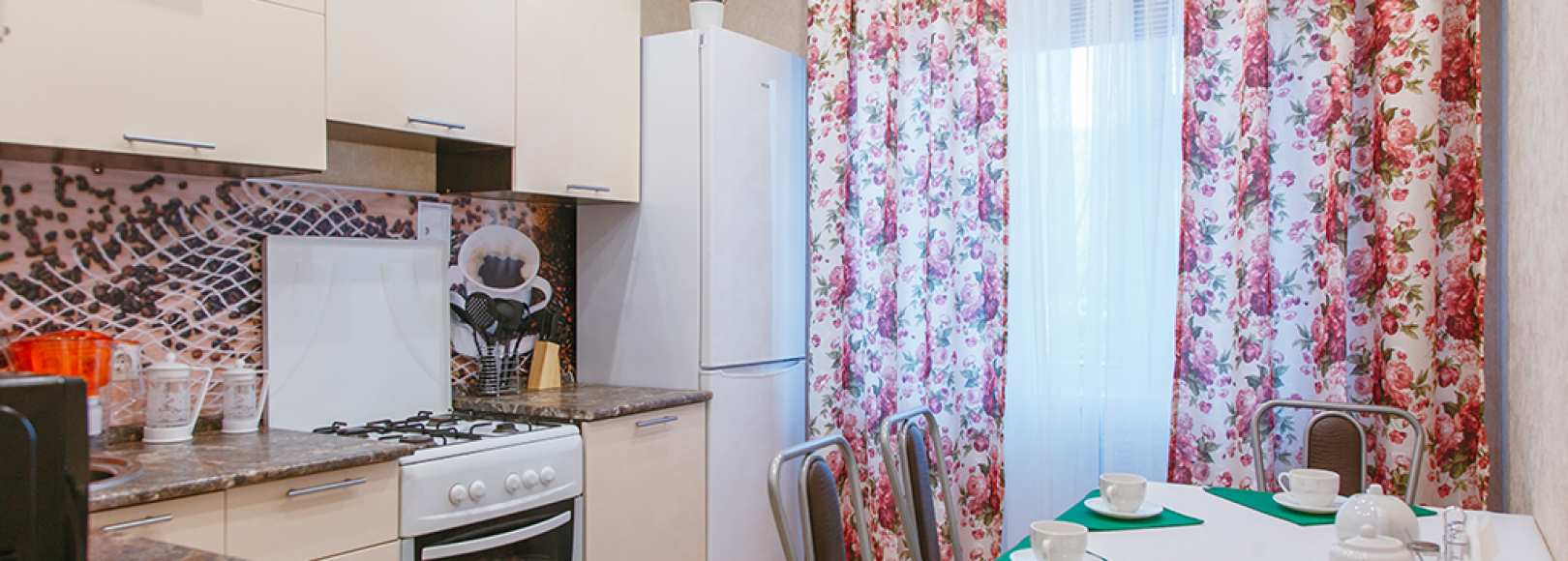 Фотография квартиры Пять Звёзд 2-к квартира в Юбилейном, 5/2